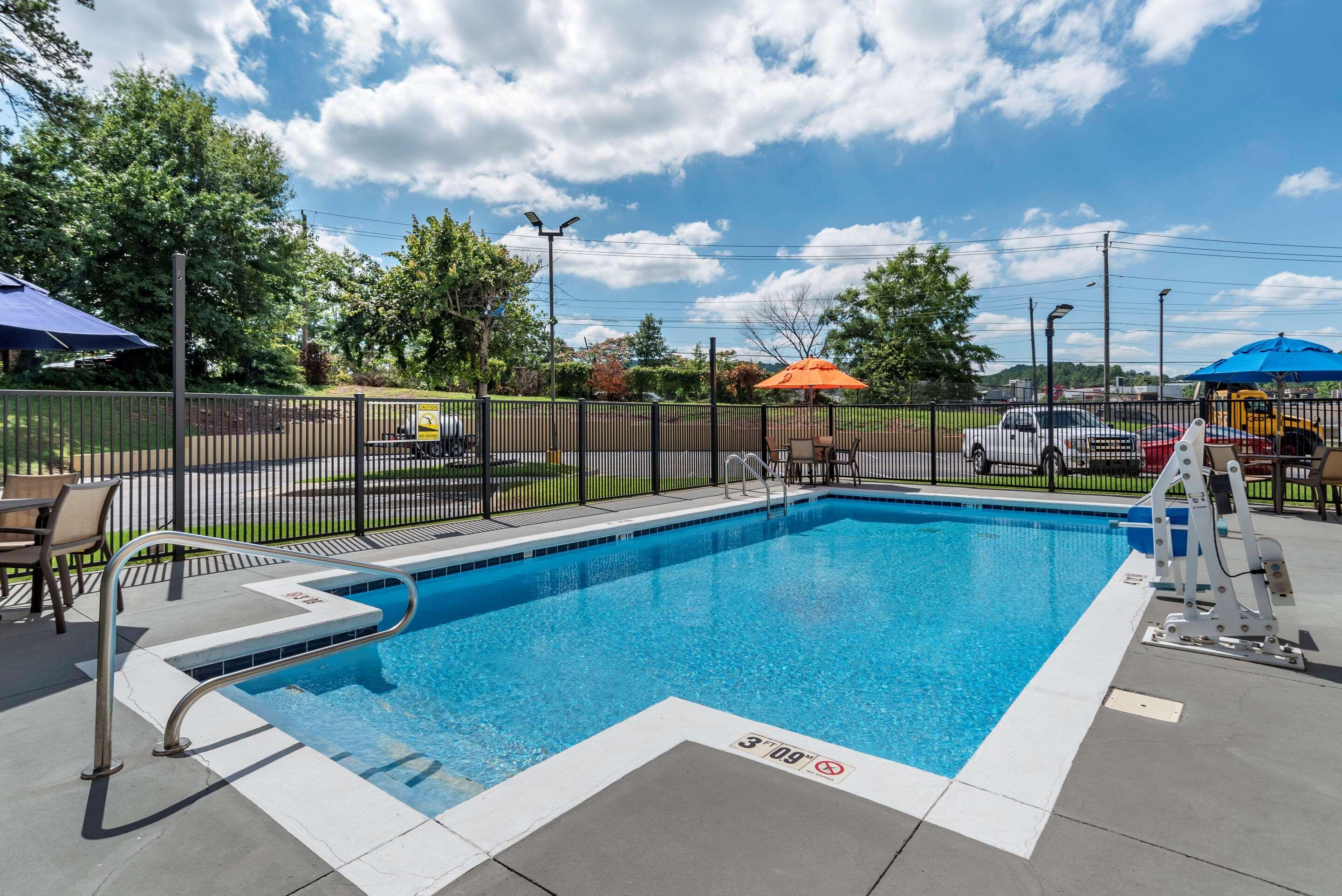 Comfort Inn Birmingham - Irondale Exterior foto